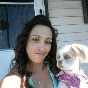 Meet your Posher, Melisa